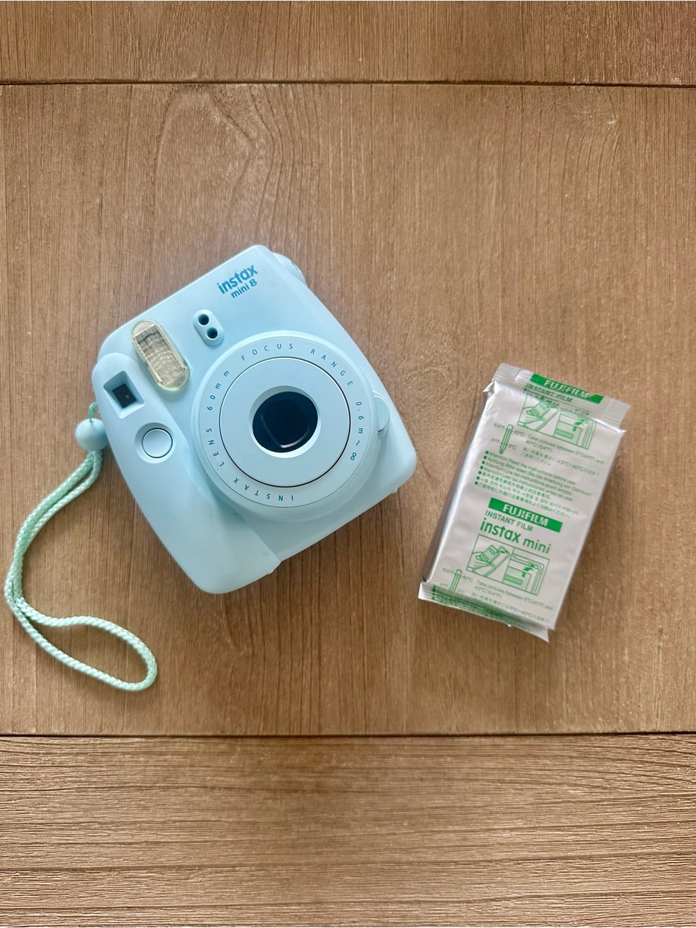 Fujifilm instax mini 8Instant Camera - Light Blue